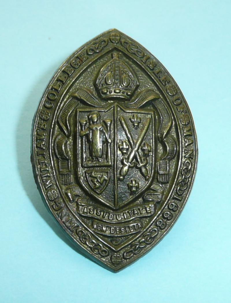 King Williams College Isle of Man OTC Officer Training Corps Cap Badge - 2nd Pattern