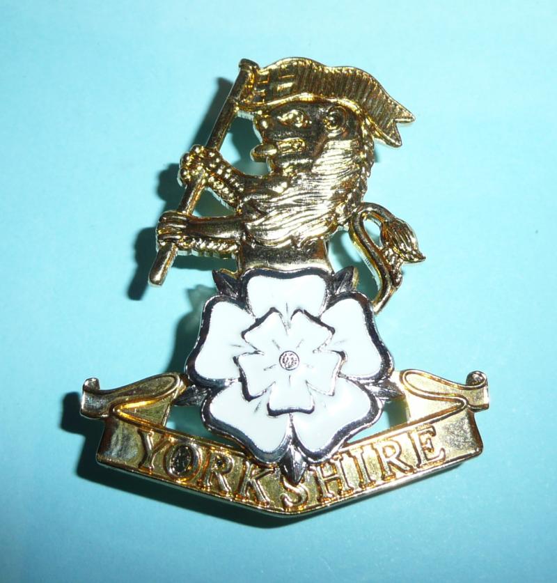 The Yorkshire Regiment Bi-Metal Cap Badge