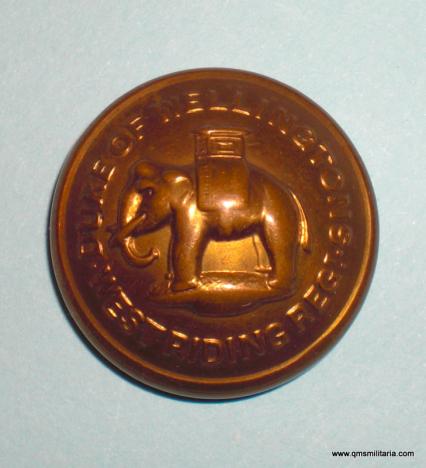 Duke of Wellingtons ( West Riding ) Regiment Officers Large Brass Button ( 33rd & 76th Foot )  