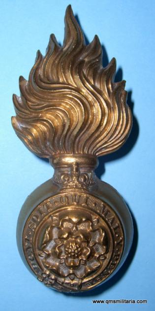 Royal Fusiliers Other Ranks' Racoon Skin Cap Grenade Badge 