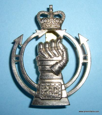 Royal Armoured Corps ( RAC ) White metal QEII Cap Badge - Ammo UK