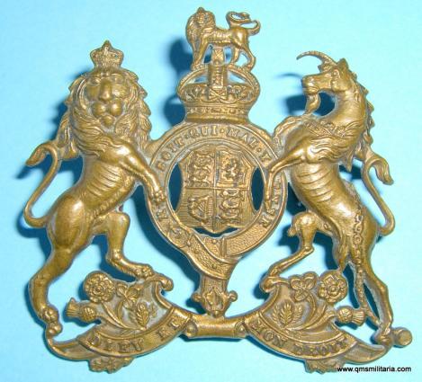 WW1 era General Service Corps Cap Badge - Lugs
