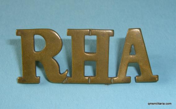 Royal Horse Artillery RHA Other Ranks Brass Shoulder Title