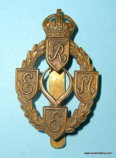 WW2 Royal Electrical & Mechanical Engineers ( REME ) 1st Pattern Brass Cap Badge - Gaunt