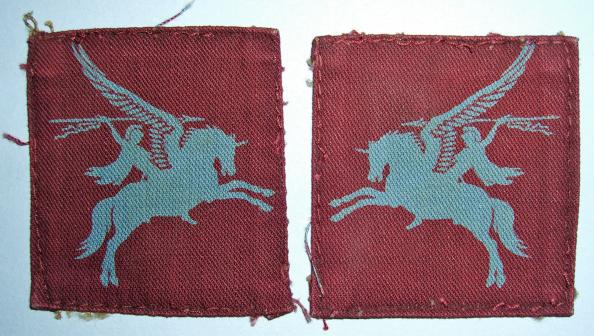 Pegasus Printed Facing Pair