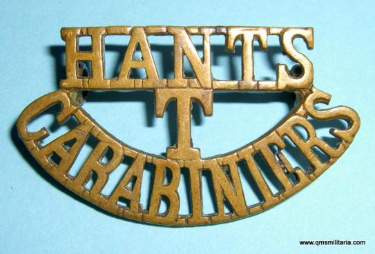 Hants / T / Carabiniers - The Hampshire Carabiniers Yeomanry Brass Shoulder TItle