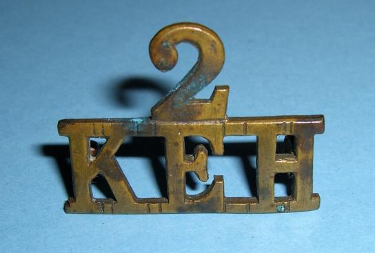 WW1  - 2nd King Edward 's Horse ( 2 KEH )  Brass Shoulder Title