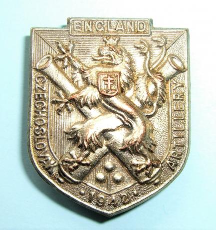 WW2 Czechoslovak Artillery in England 1942 White Metal Breast Badge