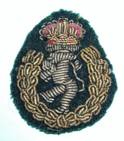 Womens' Royal Army Corps ( WRAC ) Officer's Bullion Beret Badge, QEII