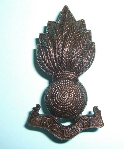 Scarce Royal Malta Artillery ( RMA ) Officer's OSD Bronze FS Cap Badge