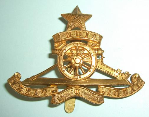 WW2 vintage Large Pattern India Indian Mountain Artillery Die Struck Brass Cap Badge