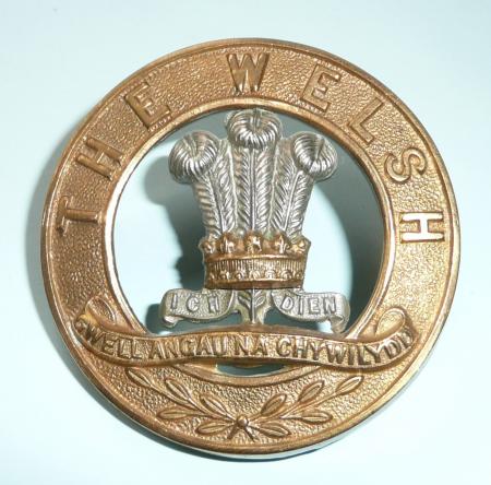 The Welsh Regiment FIRST PATTERN Bi-Metal Helmet Plate Centre (HPC)