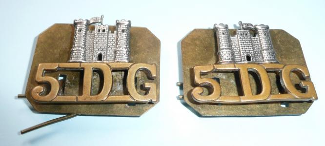 5th Inniskilling Dragoon Guards Matched Pair of Facing Bi Metal Shoulder Titles