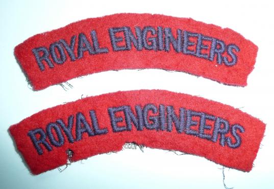 Royal Engineers Matched Pair of Embroidered Cloth Shoulder Titles