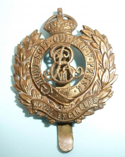 Royal Engineers ( RE ) Edwardian EVII Other Ranks Brass Cap Badge, circa 1901-1910
