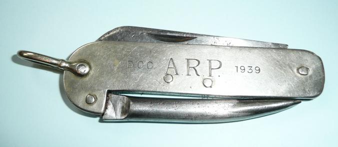 WW2 Home Front - Scarce Air Raid Patrol ARP clasp jack knife - Davenport Cutlery Company (DCC) , dated 1939