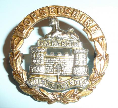 The Dorsetshire Regiment (39th & 54th Foot) - Regimental Pattern Castle Other Ranks Bi-metal Cap Badge