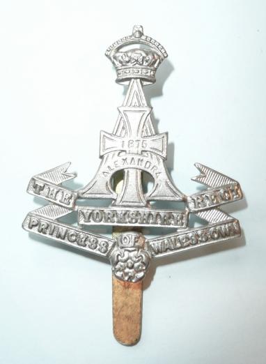 The Green Howards ( Alexandra, Princess of Wales's Own Yorkshire Regiment) (19th Foot) - 2nd Pattern Coronet Other Ranks White Metal Cap Badge