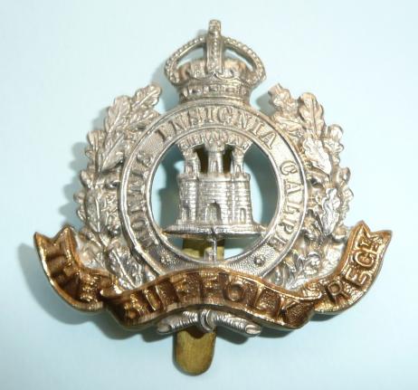 The Suffolk Regiment (12th Foot) Other Ranks WW1 Bi-Metal Cap Badge - Standard Pattern Castle