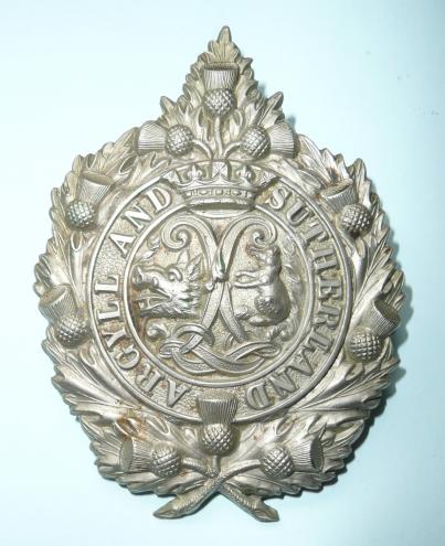 Argyll & Sutherland Highlanders (A&SH) ( 91st & 93rd Highlanders) Victorian / Edwardian Pattern White Metal Glengarry Cap Badge - Unvoided Centre