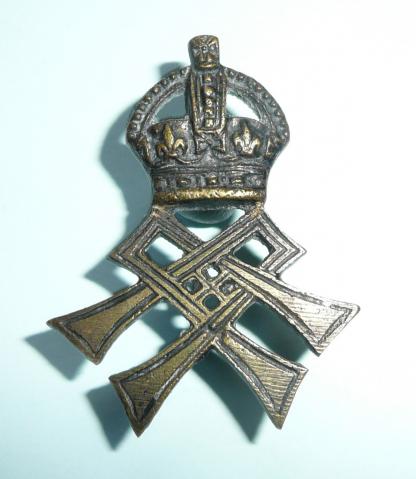 3rd Queen Alexandra 's Own Gurkha Rifles Cast Blackened Brass Cap Badge
