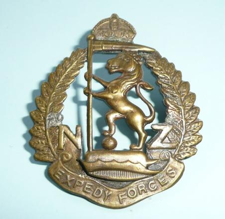WW1 New Zealand Expeditionary Force -  Rifle Brigade Reinforcements Cap Badge