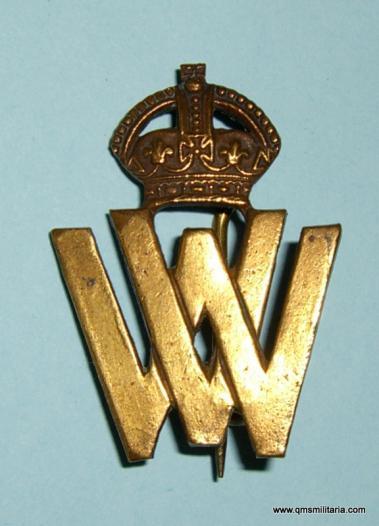 WW1 Volunteer War Workers Officially Numbered Badge by J.R. Gaunt, London