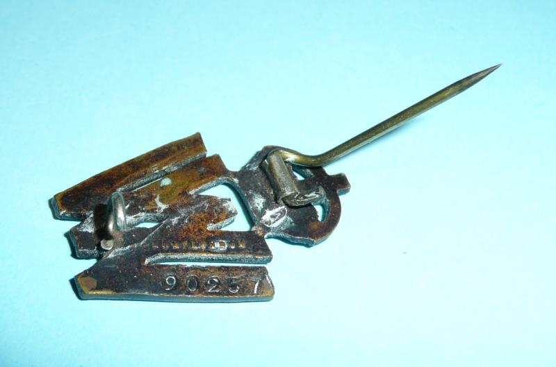 WW1 Volunteer War Workers Officially Numbered Badge by J.R. Gaunt, London