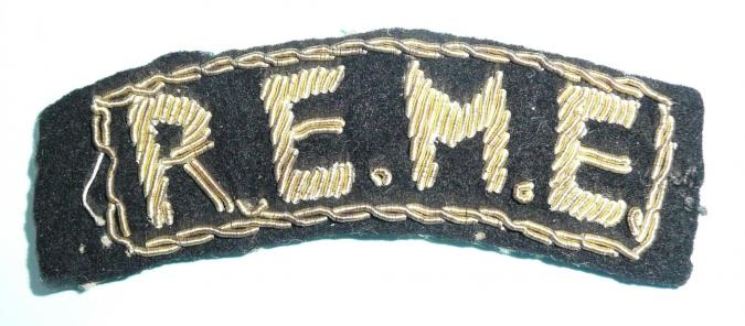 REME Royal Electrical and Mechanical Engineers Officers Bullion Cloth Shoulder Title