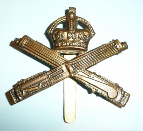WW1 Machine Gun Corps ( MGC) Brass Cap Badge