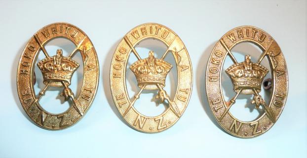 WW1 New Zealand NZ Maori Pioneer Battalion Brass Cap Badge and Collar Set, 1917- 1919