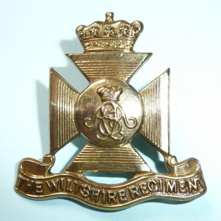 Victorian / Edwardian Wiltshire Regiment Brass Cap Badge - Lugs