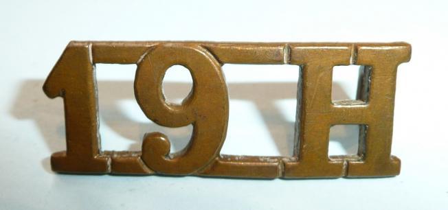 19th Royal Hussars (Queen Alexandra's Own) Other Ranks Brass Shoulder Title