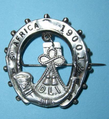 Edwardian Durham Light Infantry (DLI) Horseshoe Sweetheart Brooch Pin Badge