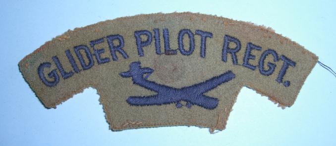 Rare Glider Pilot Regiment Woven Felt Cloth Shoulder Title
