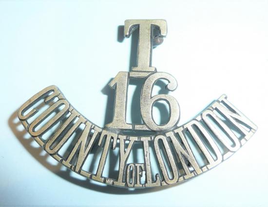 T / 16 / County of London Regiment (The Queens Westminster Rifles) One Piece White Metal Shoulder Title