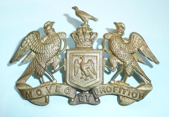 New Zealand - 8th (South Canterbury) Mounted Rifles Gilding Metal Cap Badge - Gaunt tablet