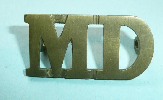 Indian Army - MD Indian (Subordinate) Medical Department, large brass shoulder title