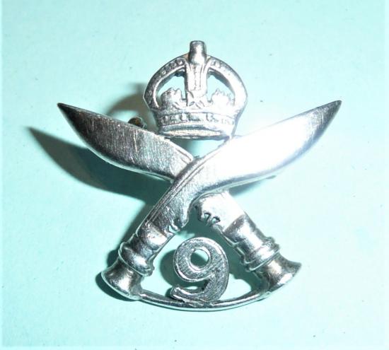 WW2 9th Gurkha Rifles Silver Cap Badge, Kings Crown (1937- 1947)