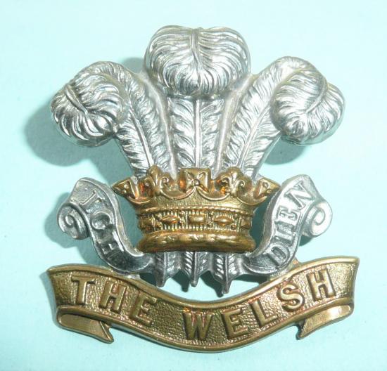 The Welsh Regiment (41st & 69th Foot) Victorian  / Edwardian EdVII Issue Other Ranks Bi Metal Cap Badge