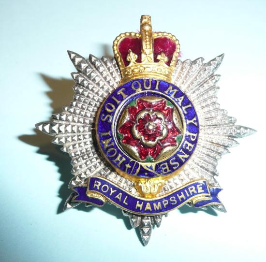 Royal Hampshire Regiment Officers Enamel Silver and Gilt Cap Badge, QEII issue