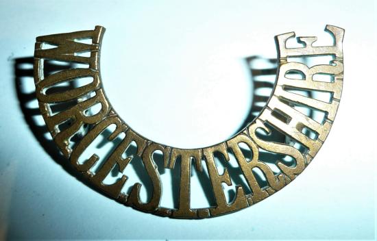 Worcestershire Regiment Brass Shoulder Title