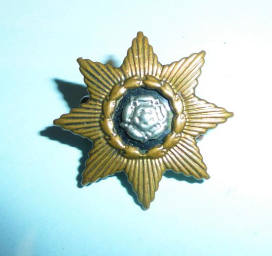 East Yorkshire Regiment Officers Silver Plated, Gilt and Enamel Collar Badge