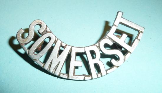 Somerset White Metal Shoulder Title