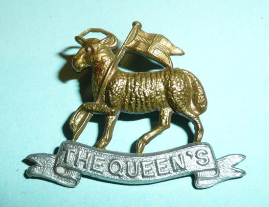 Queens Royal Regiment (West Surrey) Bi Metal Collar Badge
