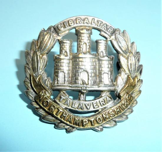 Northamptonshire Regiment Officers Gilt and Silver Plated Cap Badge