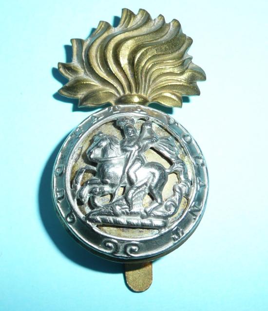 WW2 vintage Royal Northumberland Fusiliers (RNF) Other Ranks Bi-metal Cap Badge