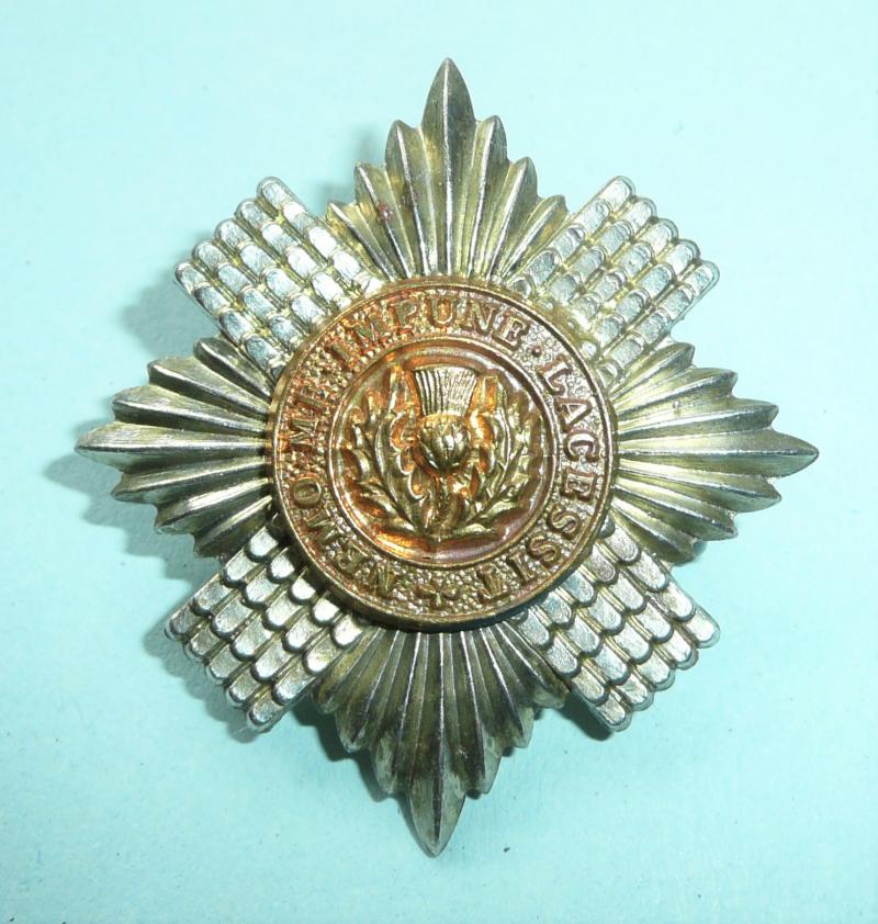 Scots Guards Sergeants / NCOs Quality Bi metal Cap Badge