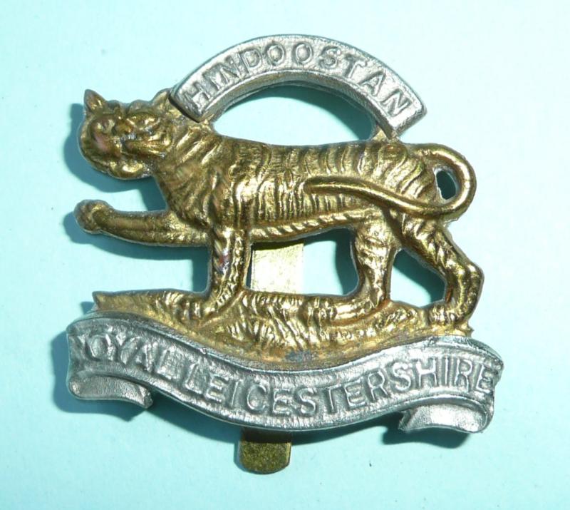 Royal Leicestershire Regiment Beret Cap Badge