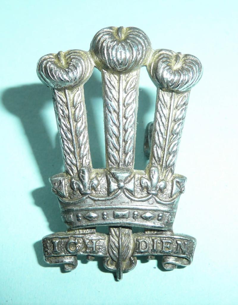 The Welsh Brigade Officers Silver Plated Cap Badge - Gaunt